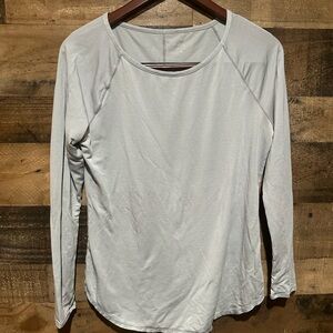 ATHLETA medium micro stripe long sleeve gray womens